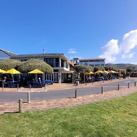 Whale Watchers Studio Lägenhet Hermanus Exteriör bild